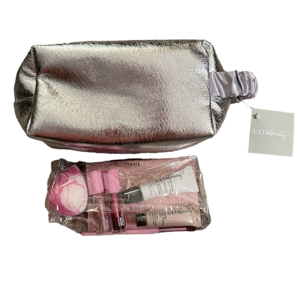 NWT Ulta 8 piece gift set with Silver Cosmetic Bag